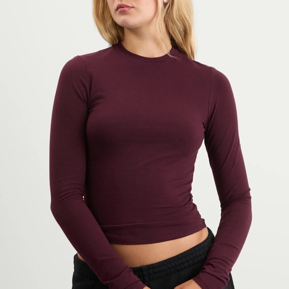 SKIMS (G13) Cotton Jersey Long Sleeve T-Shirt S Currant NWT